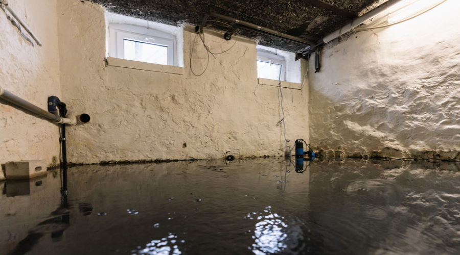 basement-flood-from-rainwater